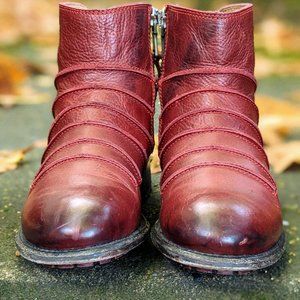 John Fluevog Leather Red Boot Size Womens 8